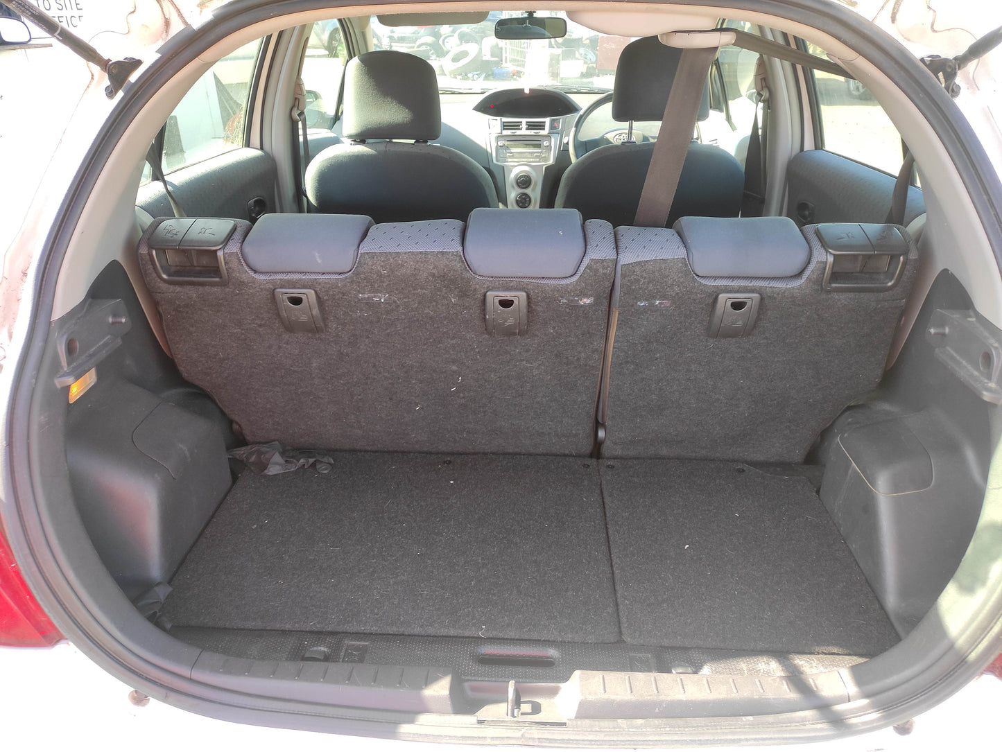 #526 TOYOTA YARIS 2010 FOR PARTS