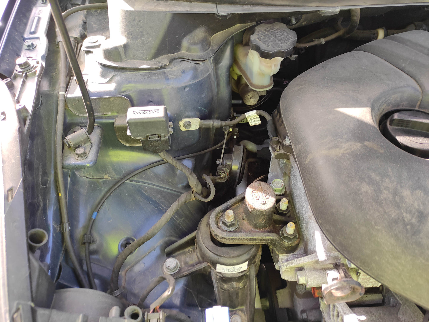 #377 HYUNDAI ELANTRA 2011 FOR PARTS