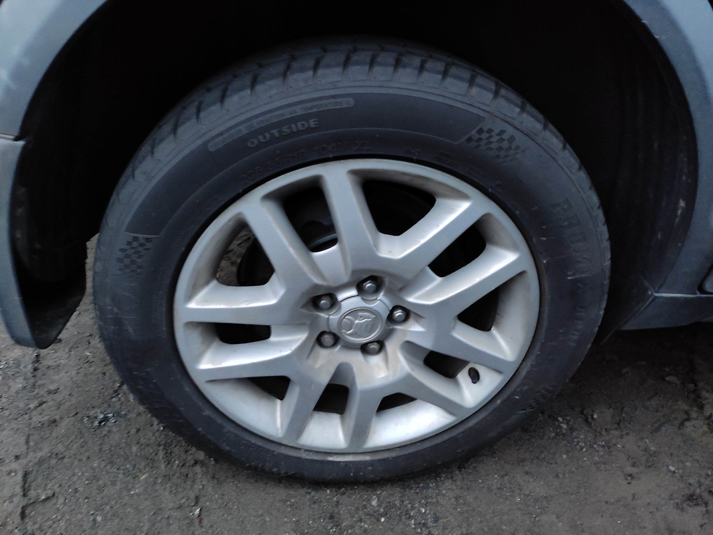 #683 HOLDEN CAPTIVA 2013 FOR QUALITY PARTS SHIPPING AUSTRALIA WIDE