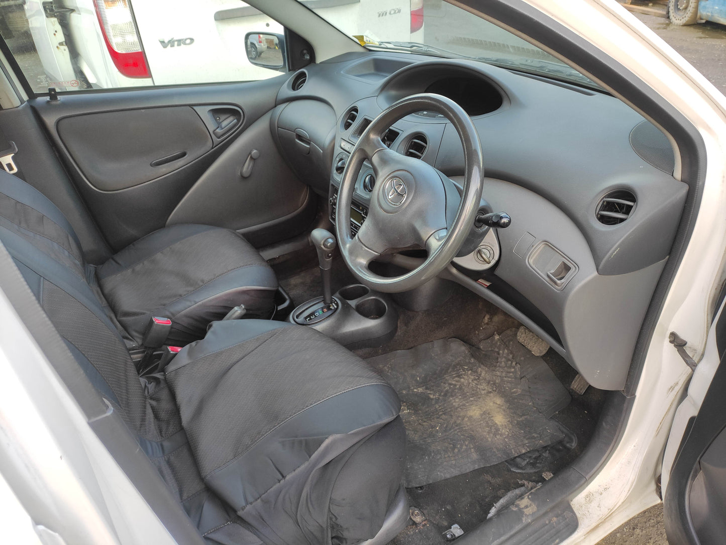 #231 TOYOTA ECHO NCP FITS 1999 TO 2005 FOR PARTS