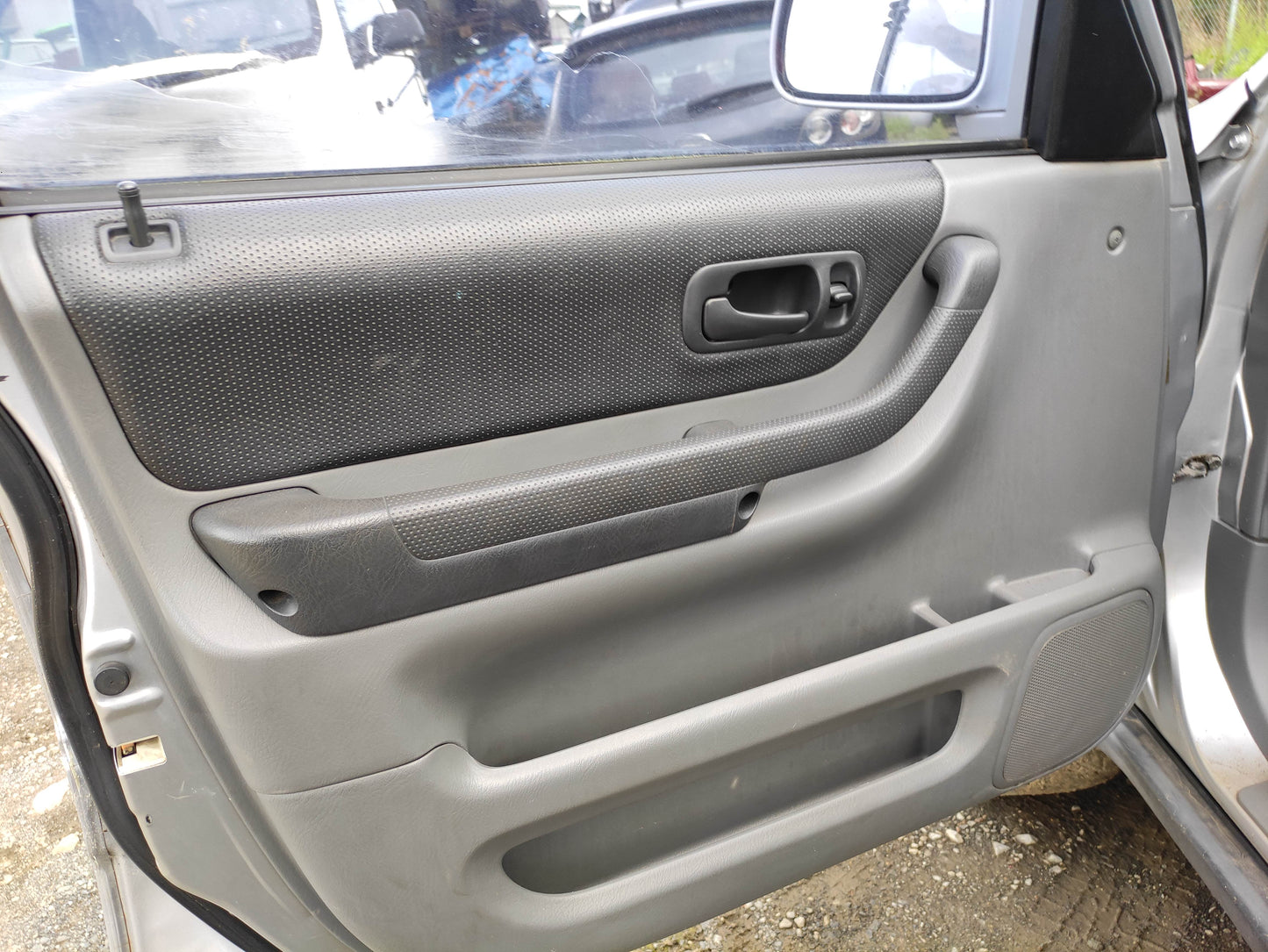 #629 HONDA CR-V FITS 1999 TO 2002 FOR PARTS