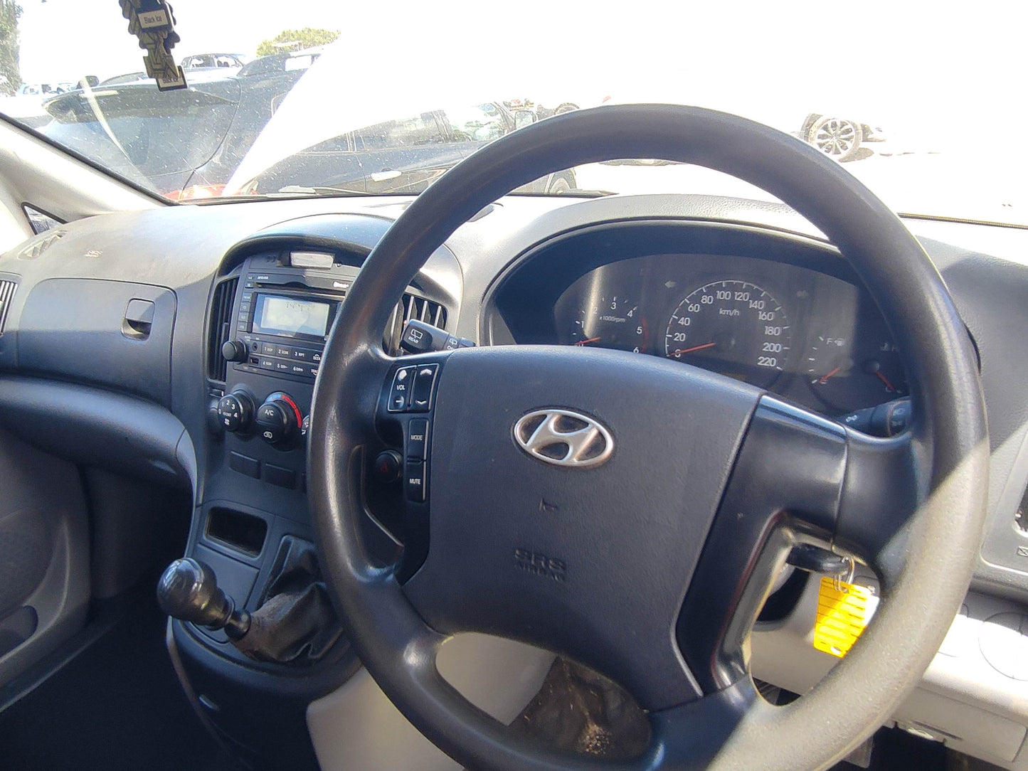 #500 HYUNDAI H-1,iLOAD  2014 FOR PARTS